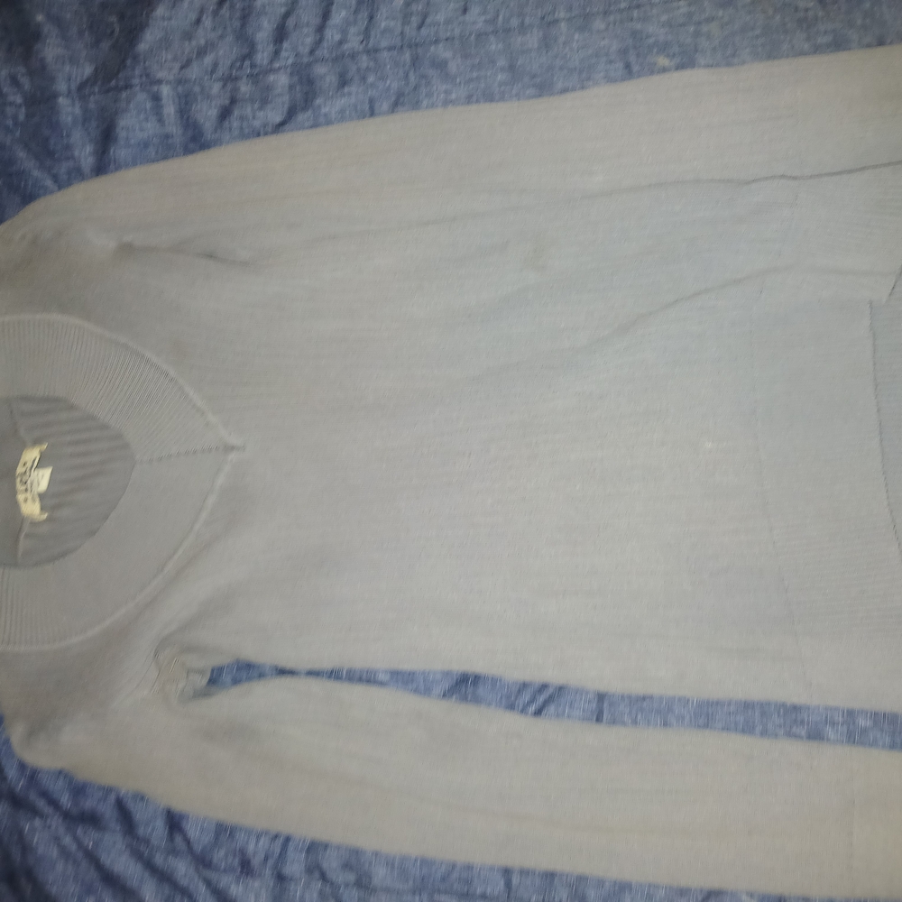 Lei Gray Cowl Neck Sweater with Turtleneck Style